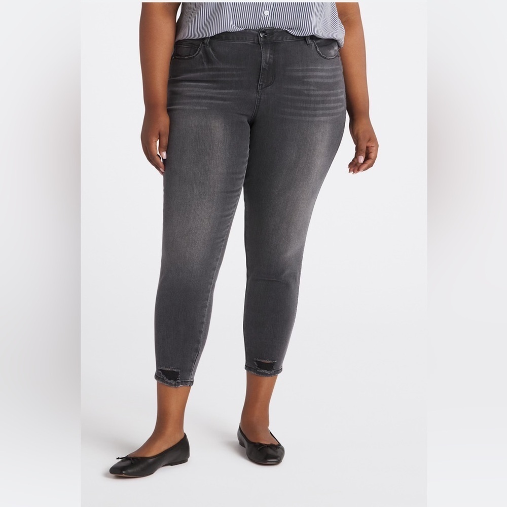 1822 DENIM Ankle Skinnv Jean size 18W